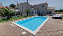 Luxusní vila u moře s bazénem Privlaka (Zadar)